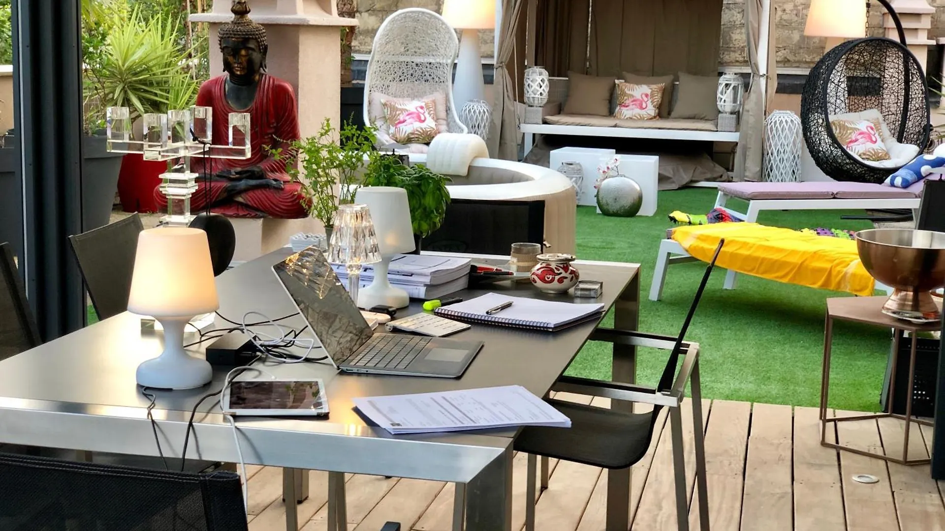Beautiful Place With Breathtaking Private Rooftop Terrace 210M2 In City Of Love 巴黎 公寓