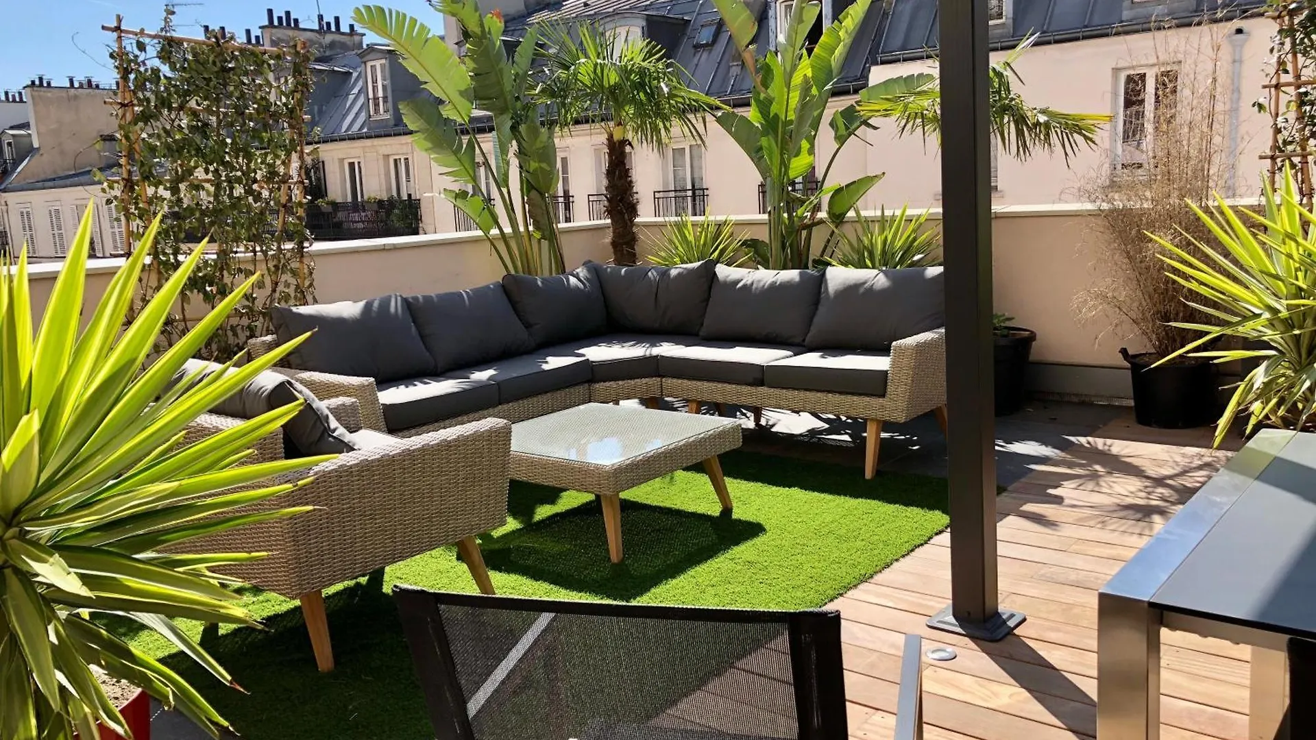 Beautiful Place With Breathtaking Private Rooftop Terrace 210M2 In City Of Love 巴黎 0*,  法国