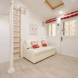 Superb Tiny House In Heart Of 1st! Apartamento